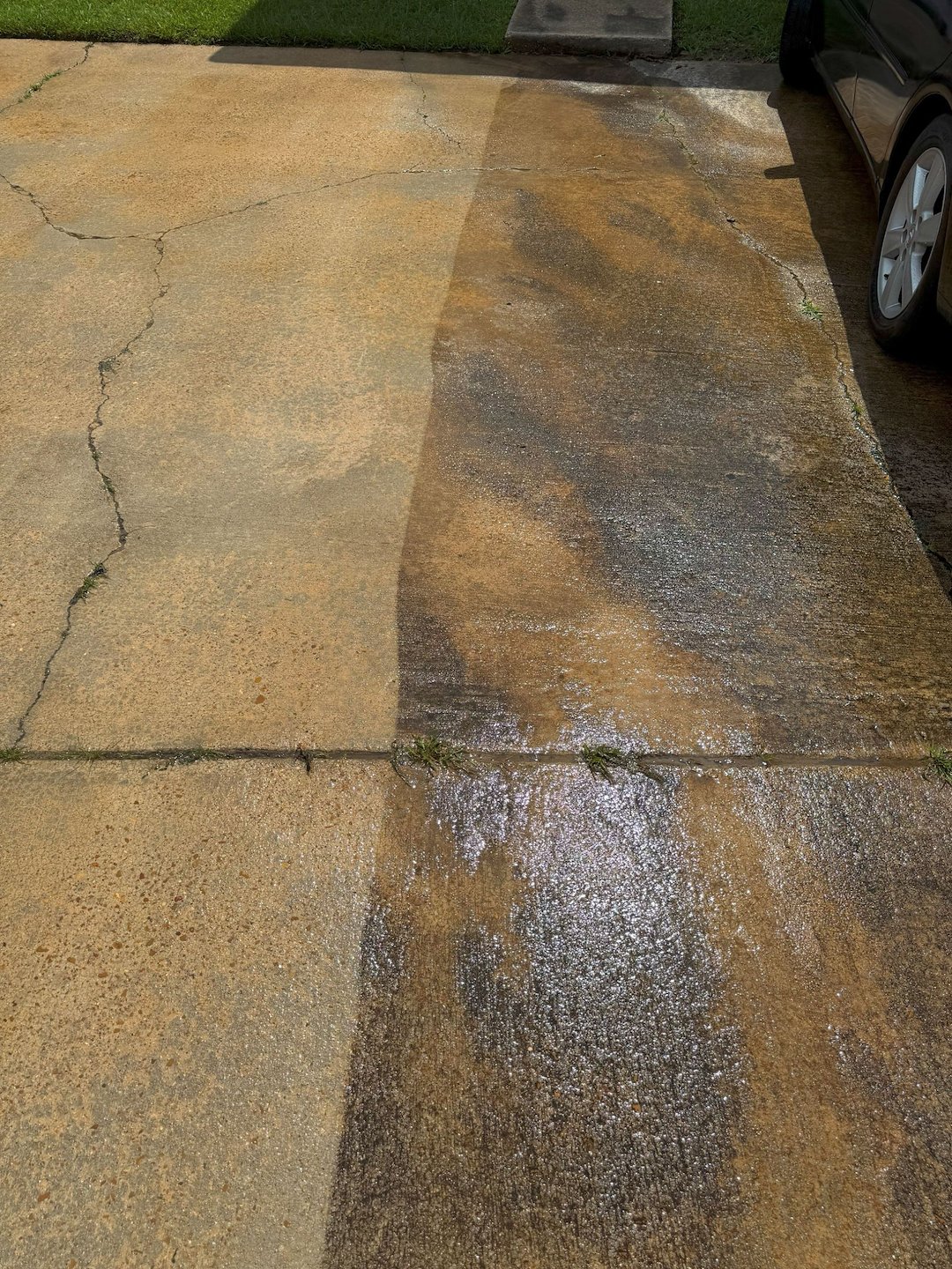Concrete Driveway Pressure Washing in Oxford, MS – Restoring Curb Appeal Off Taylor Road