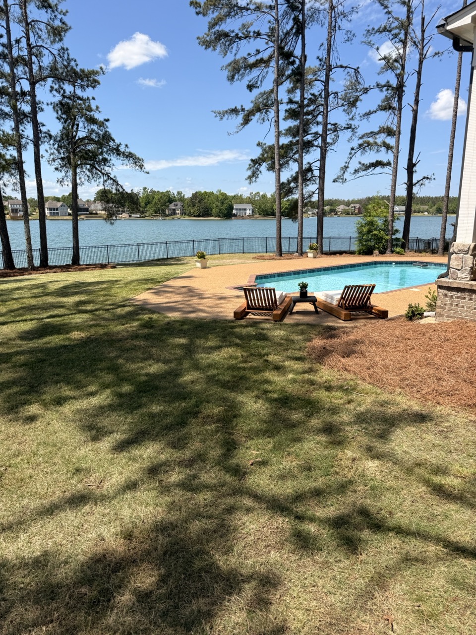 Professional Lawn Care Service in Wellsgate, Oxford MS